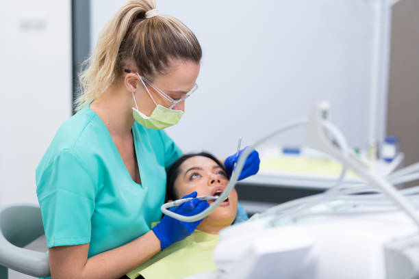 Best Broken or Cracked Tooth Emergency Dentist in Ferrysburg, MI